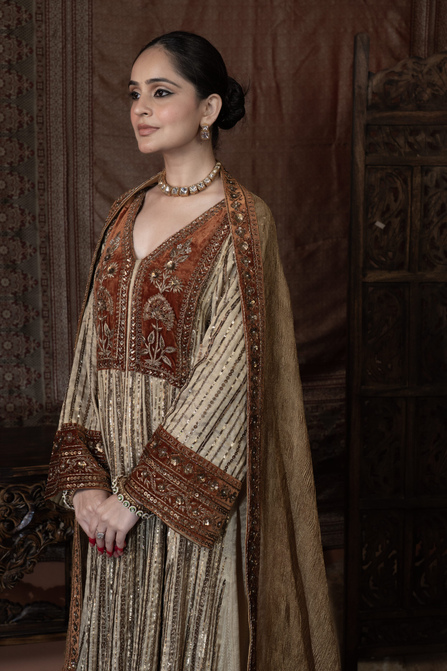 Sunehri Anarkali – Pure Banarasi Silk - Image 7